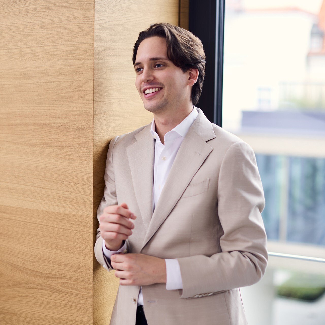 2025-J-10-17-FC-Tristan Clenshaw_Casual_Quadrat