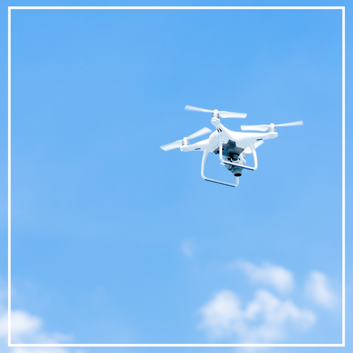 DeepTech weißer Rahmen