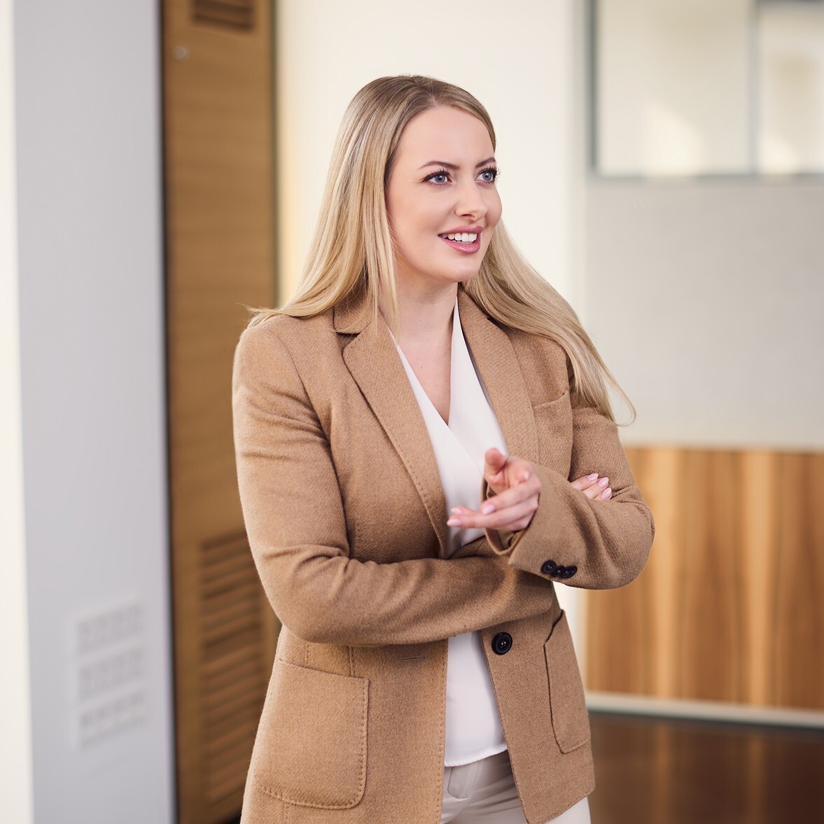 YASMIN HERRMANN Casual